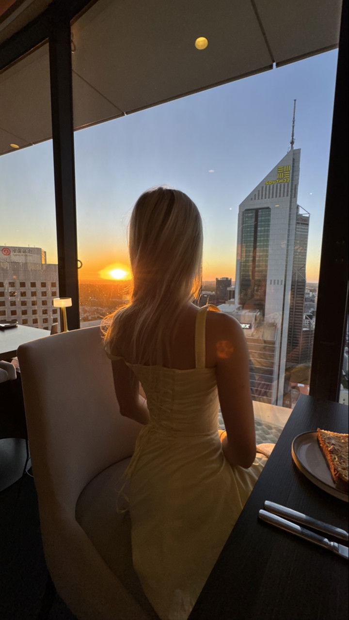 emxllouise snapchat image archive image