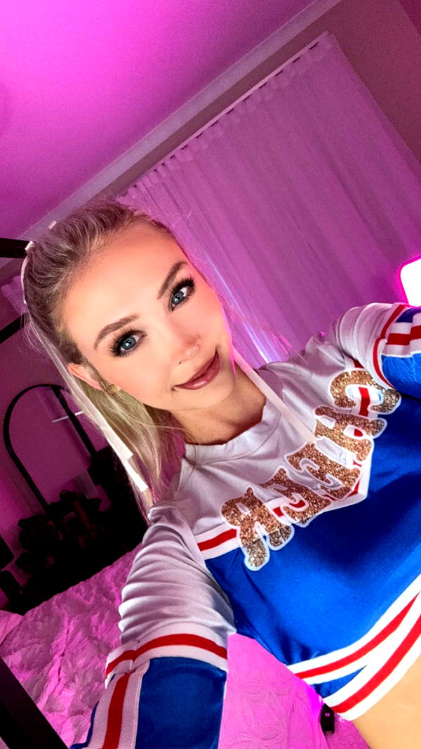 emxllouise image ~ Altpins