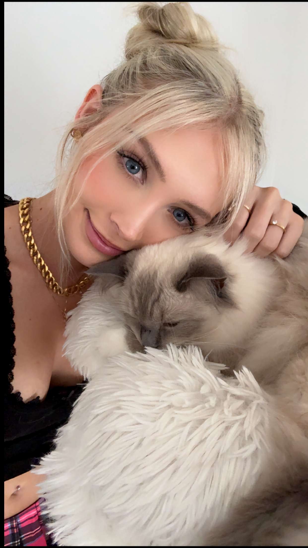 emxllouise snapchat image archive image