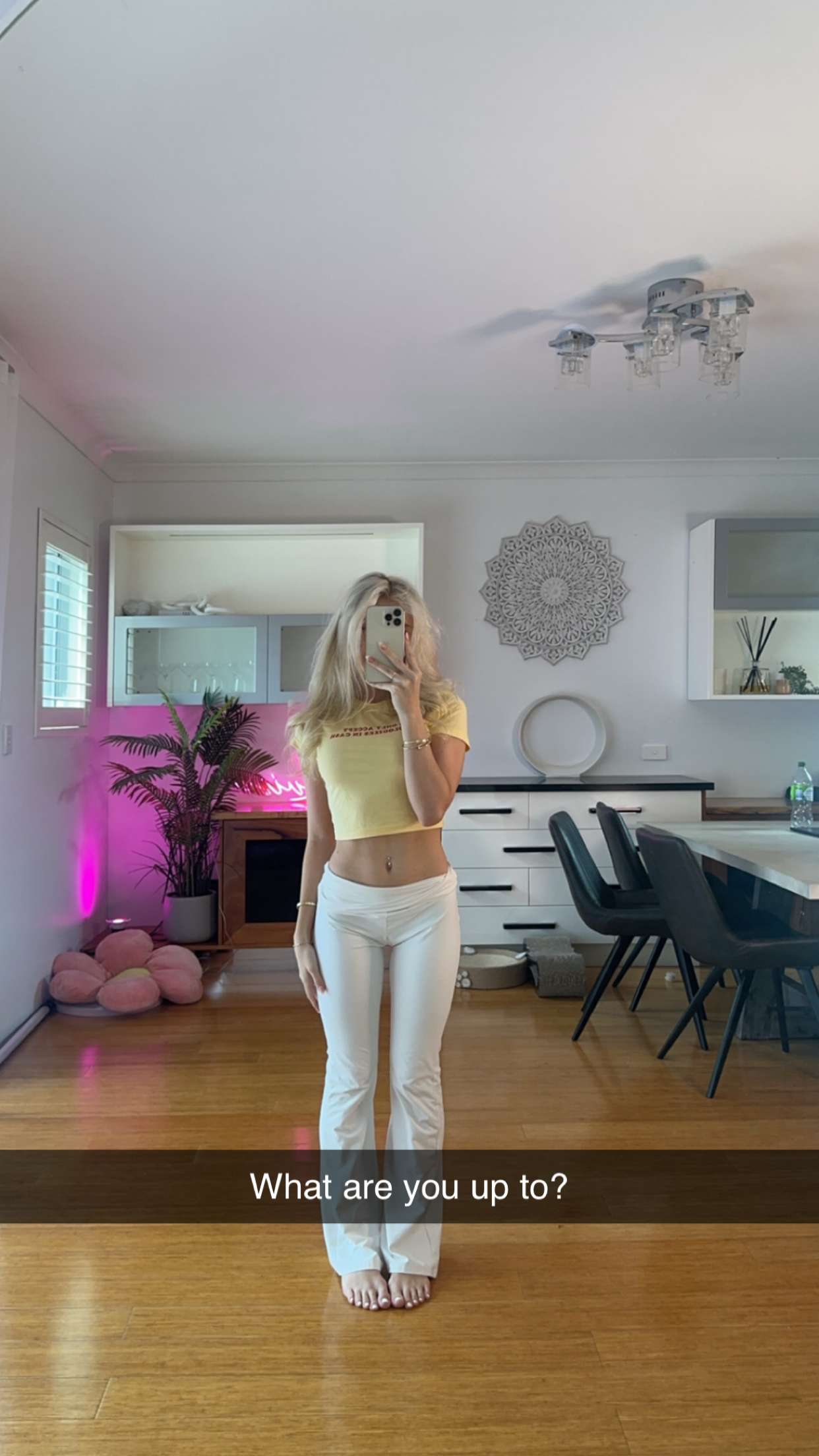 emxllouise snapchat image archive image