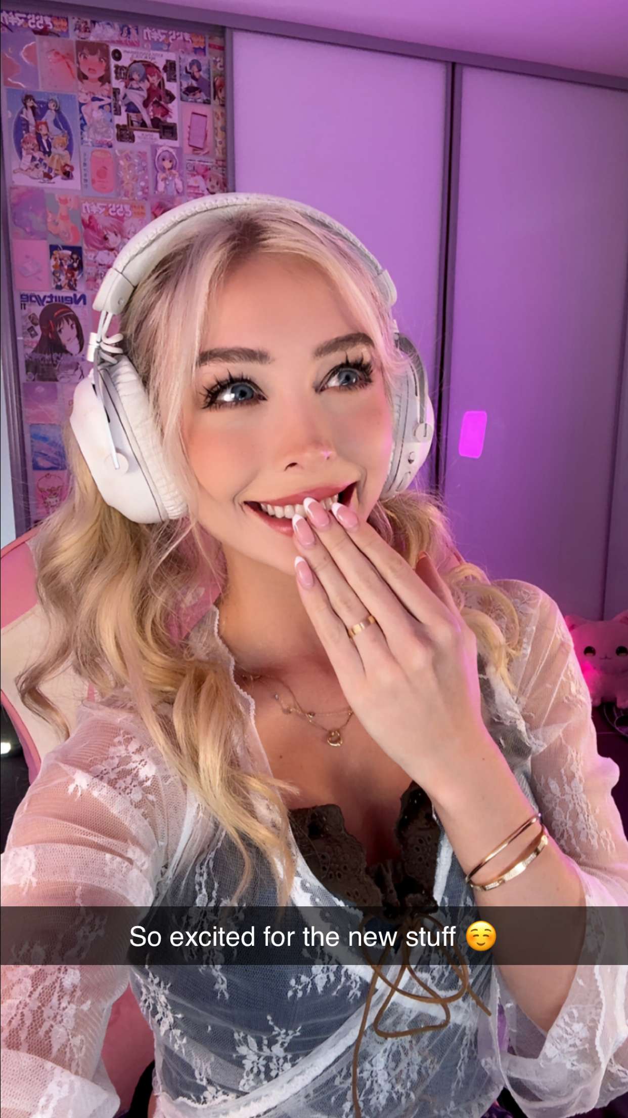 emxllouise snapchat image archive image