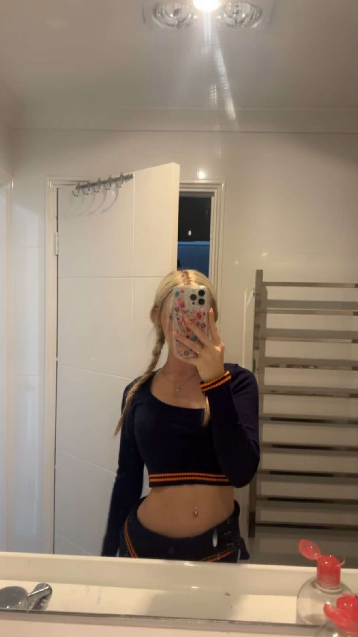 emxllouise snapchat image archive image