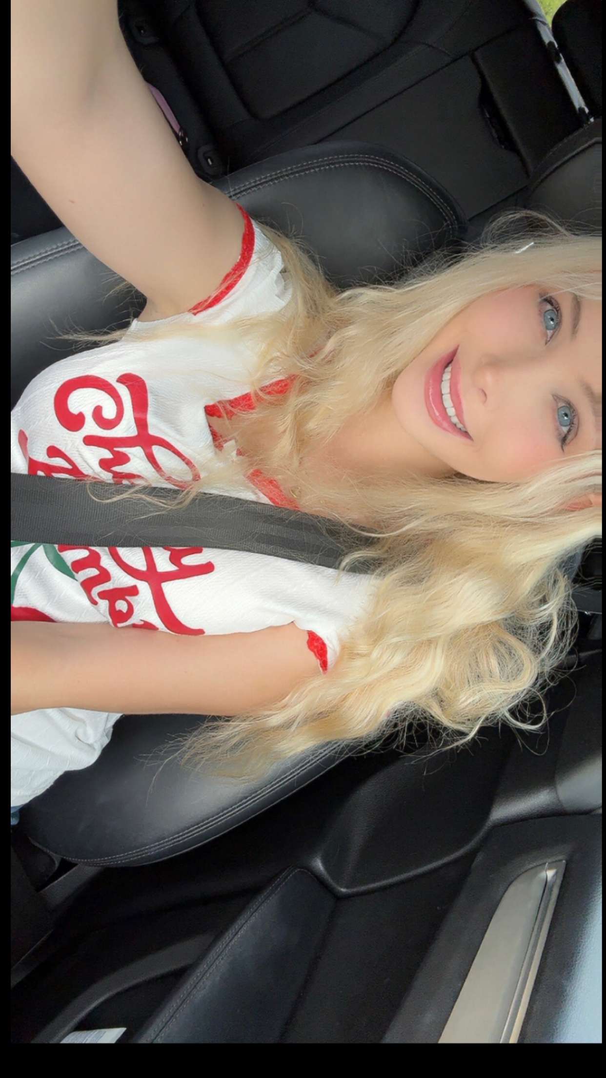 emxllouise snapchat image archive image