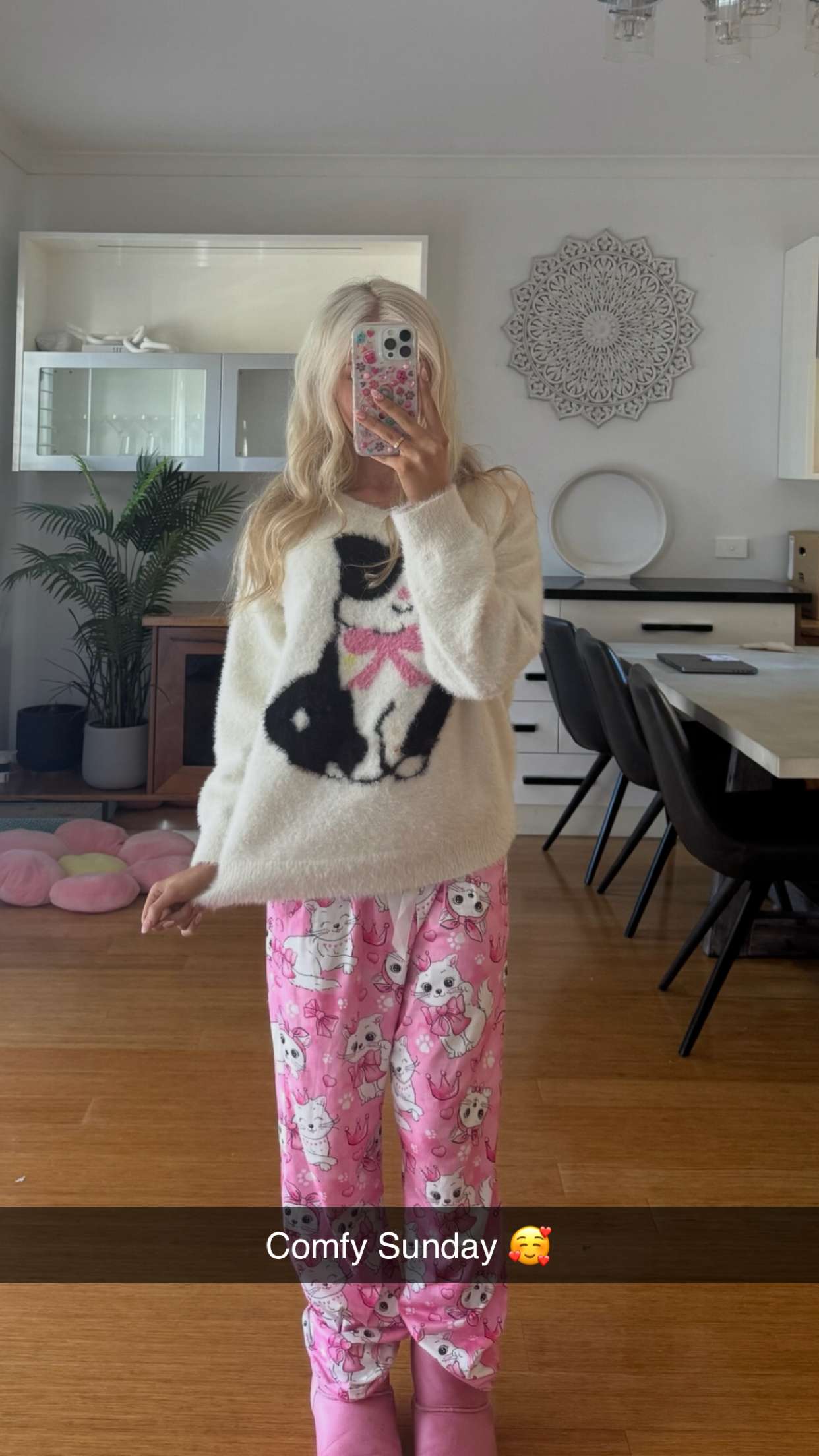 emxllouise snapchat image archive image