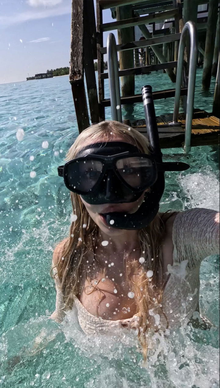 emxllouise snapchat image archive image