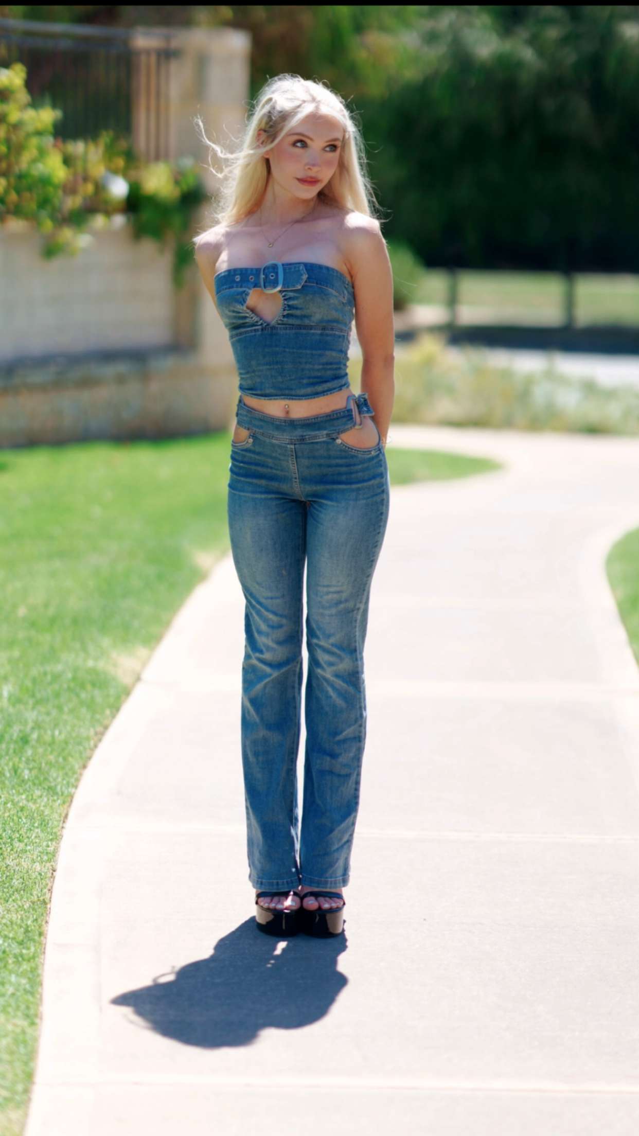 emxllouise snapchat image archive image