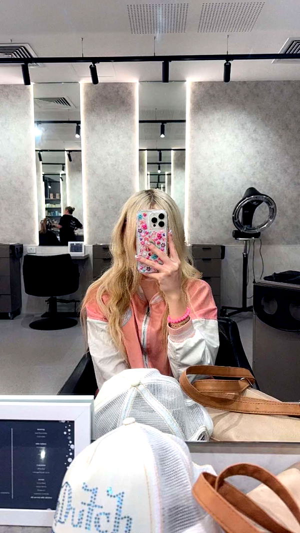 emxllouise image ~ Altpins