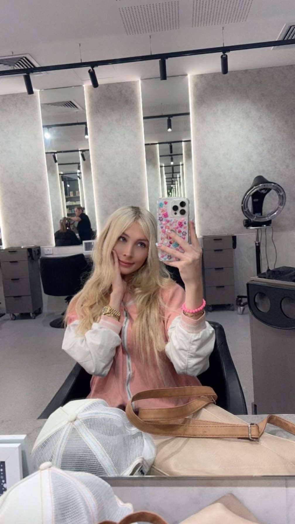 emxllouise snapchat image archive image