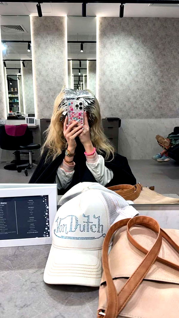 emxllouise image ~ Altpins