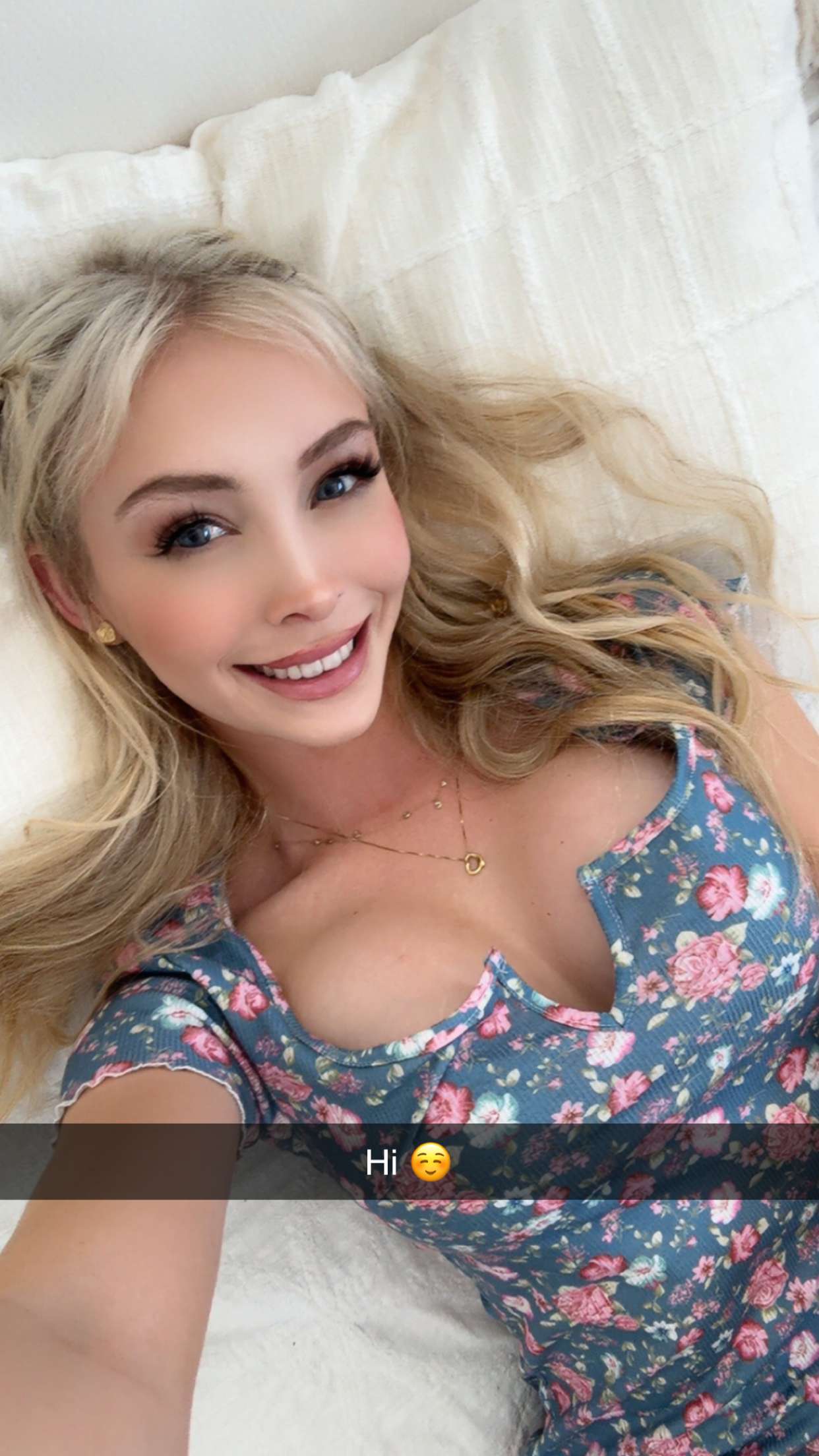 emxllouise snapchat image archive image