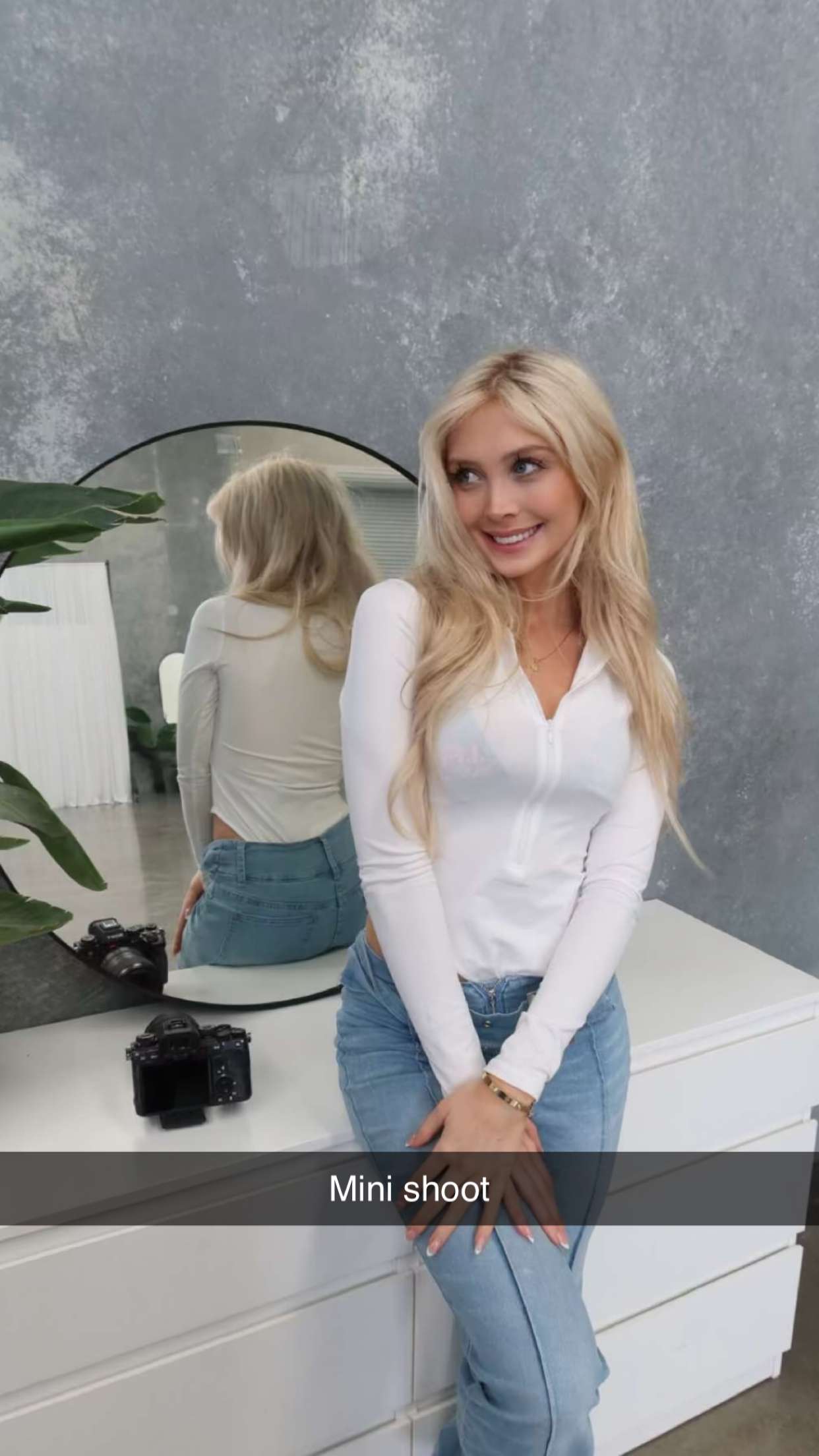 emxllouise snapchat image archive image