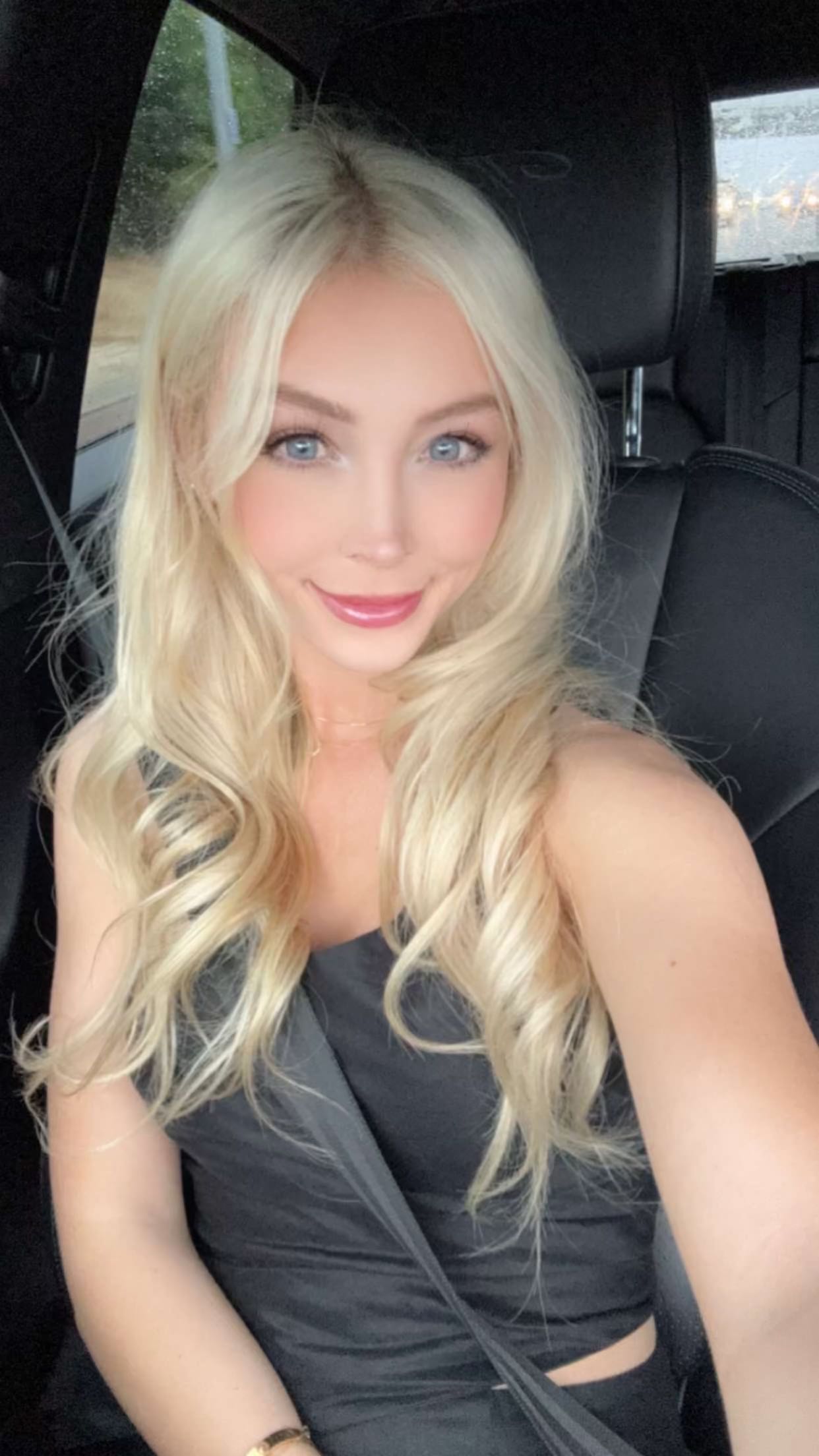 emxllouise snapchat image archive image