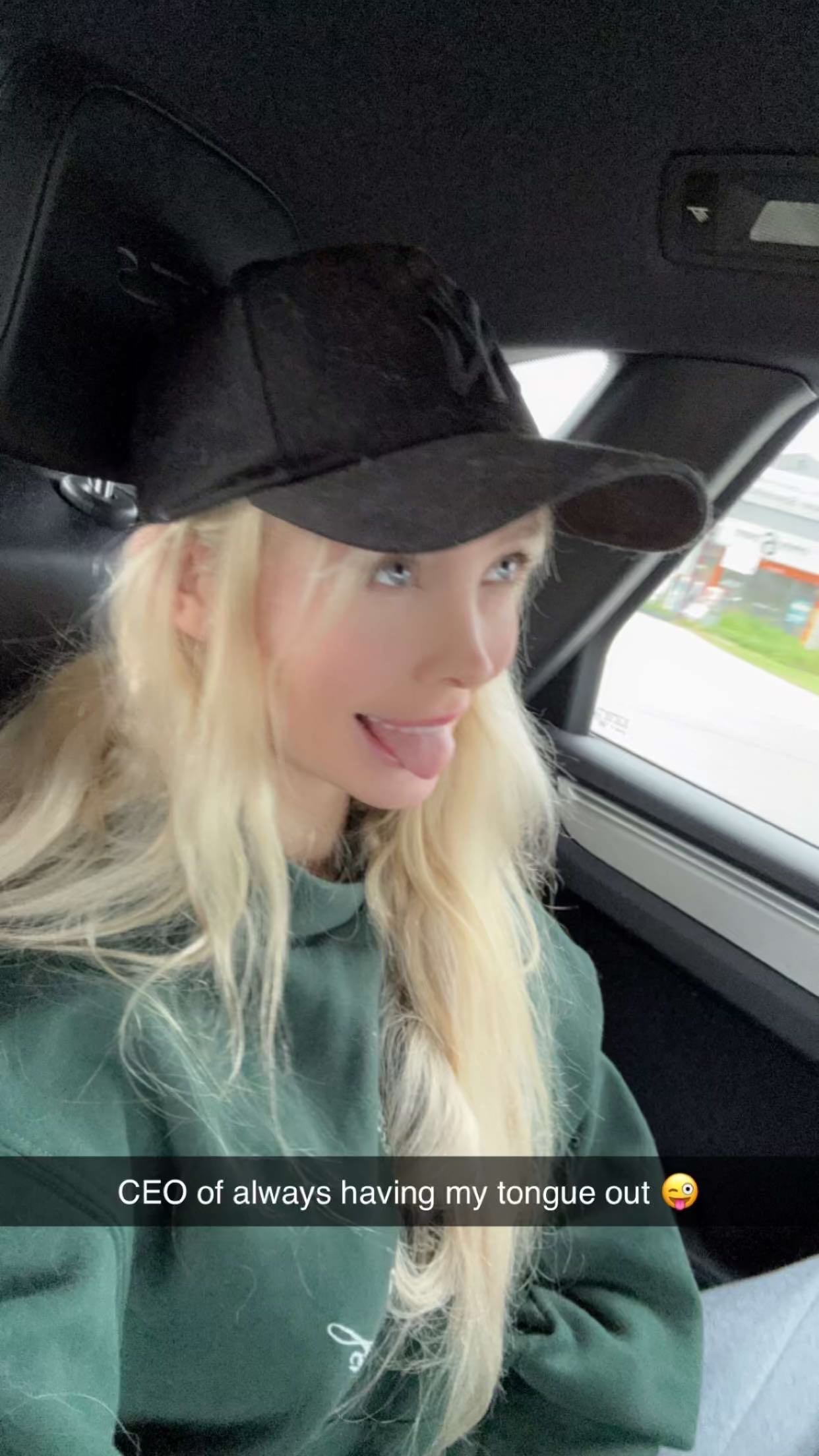 emxllouise snapchat image archive image