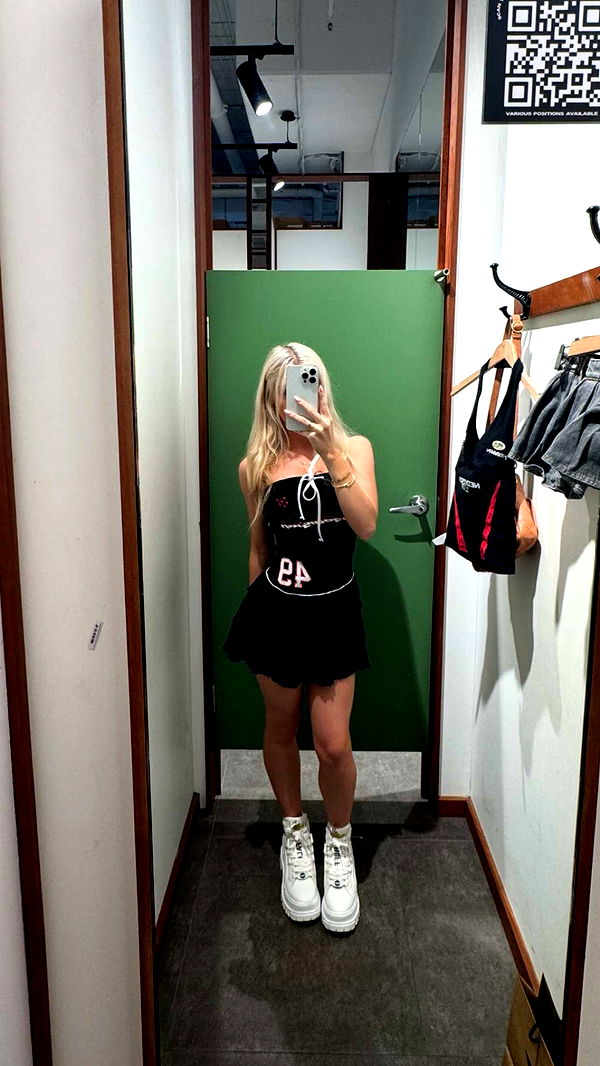 emxllouise image ~ Altpins