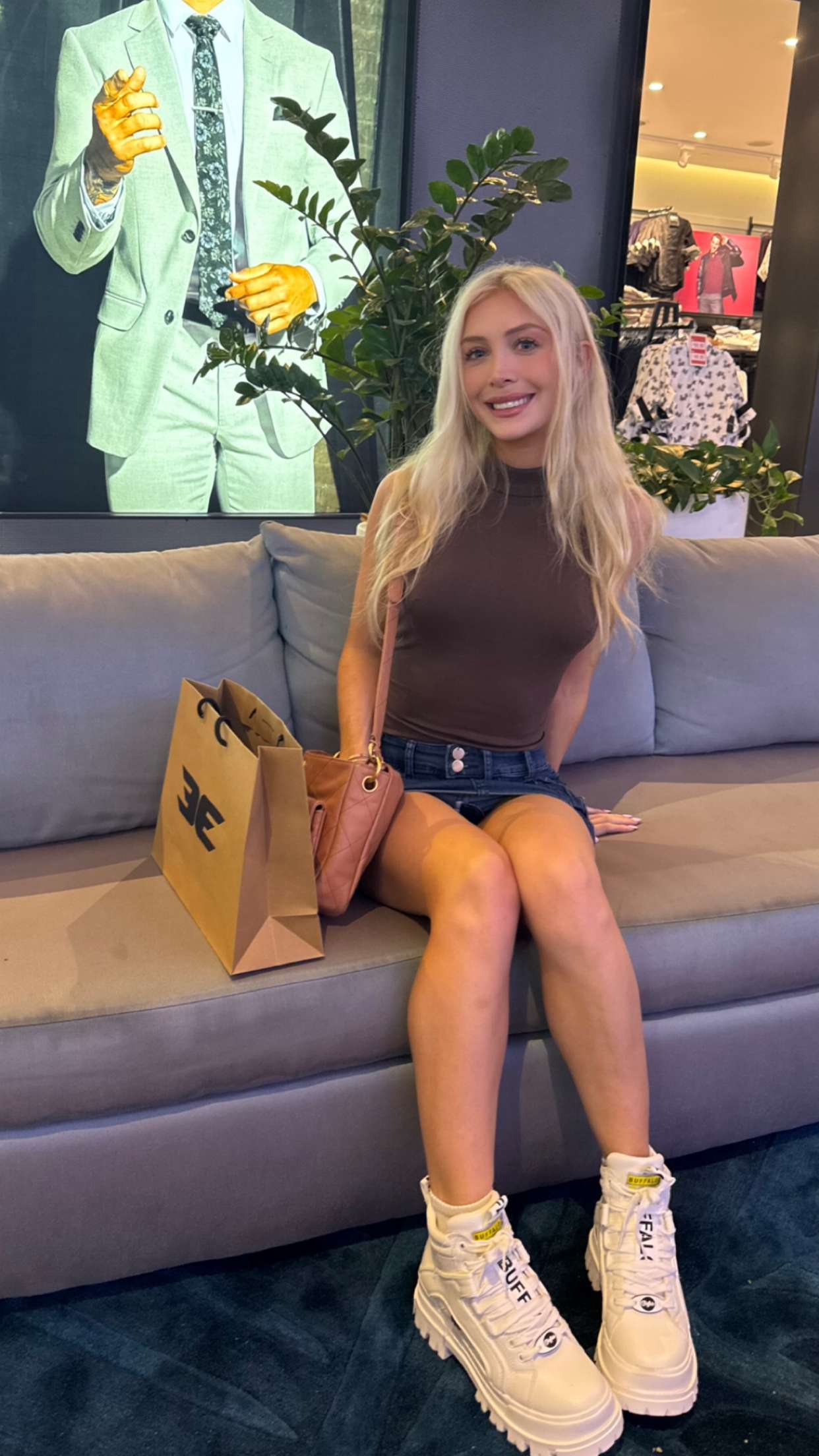 emxllouise snapchat image archive image