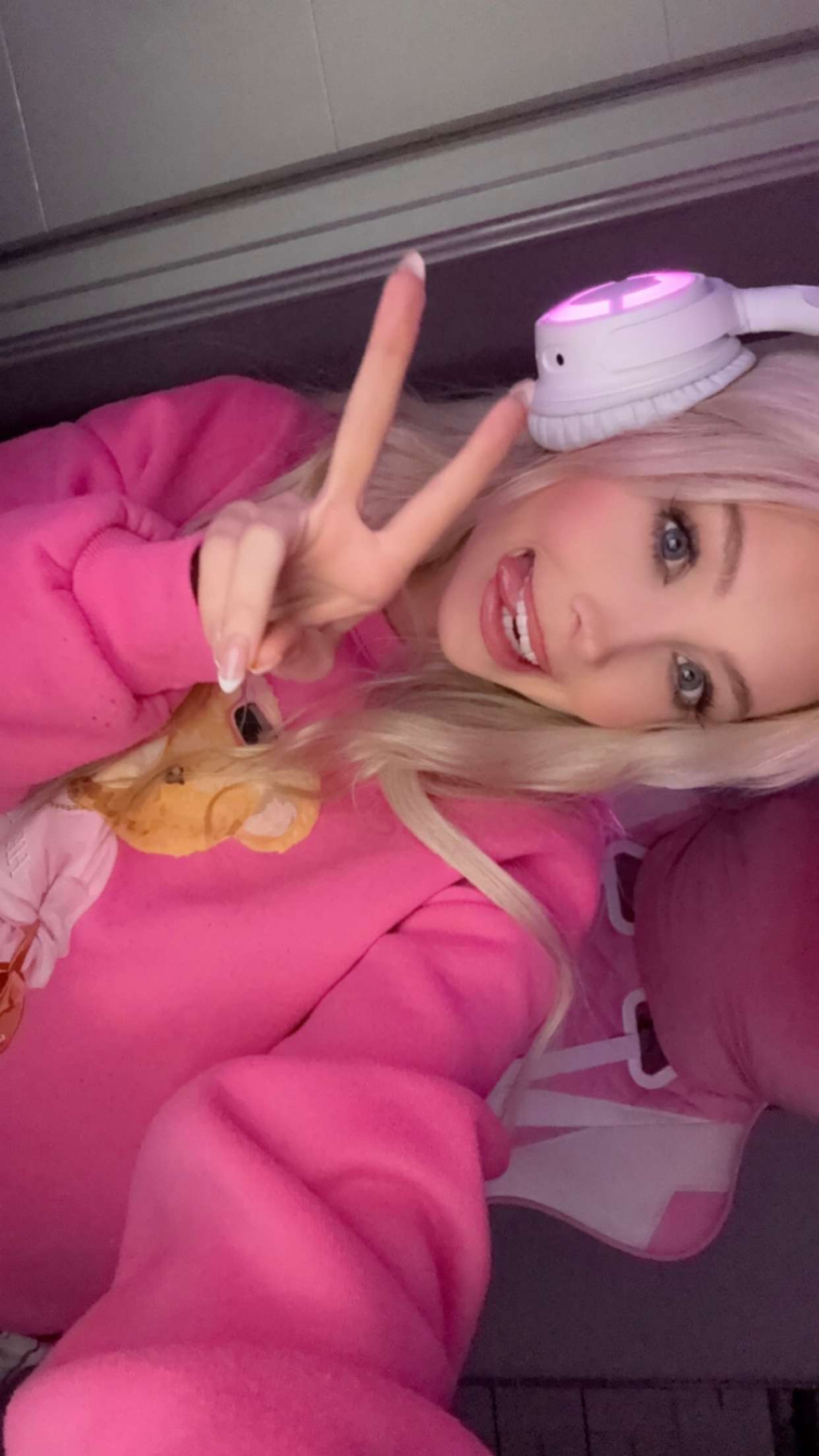 emxllouise snapchat image archive image