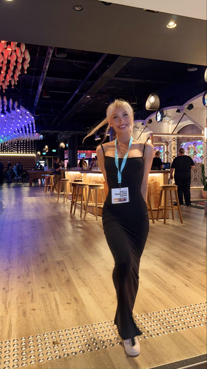 emxllouise snapchat image archive image