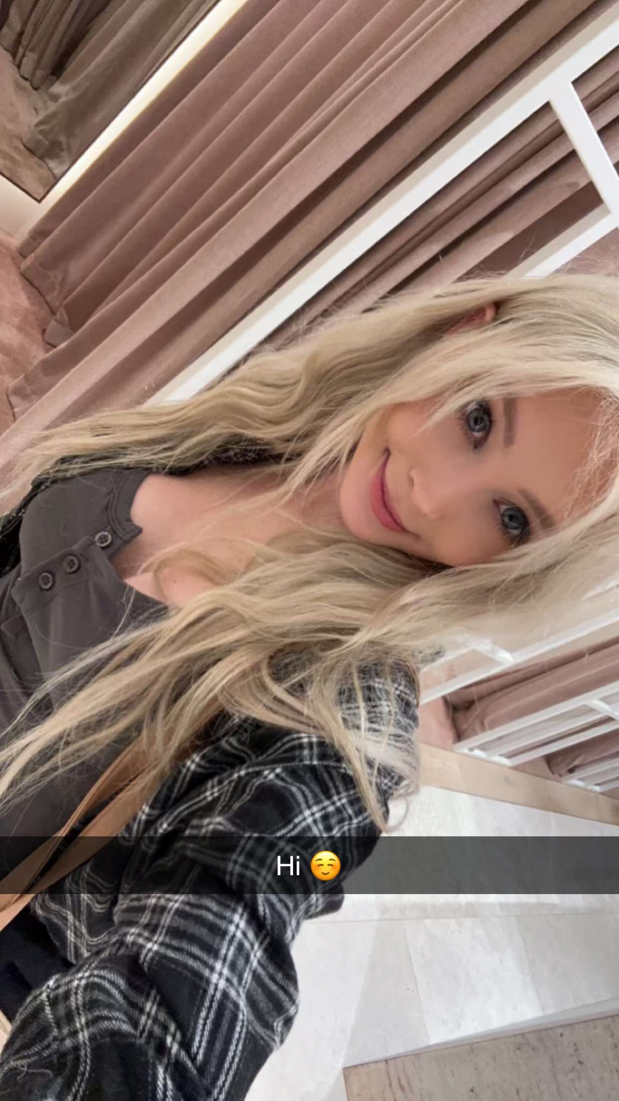 emxllouise snapchat image archive image