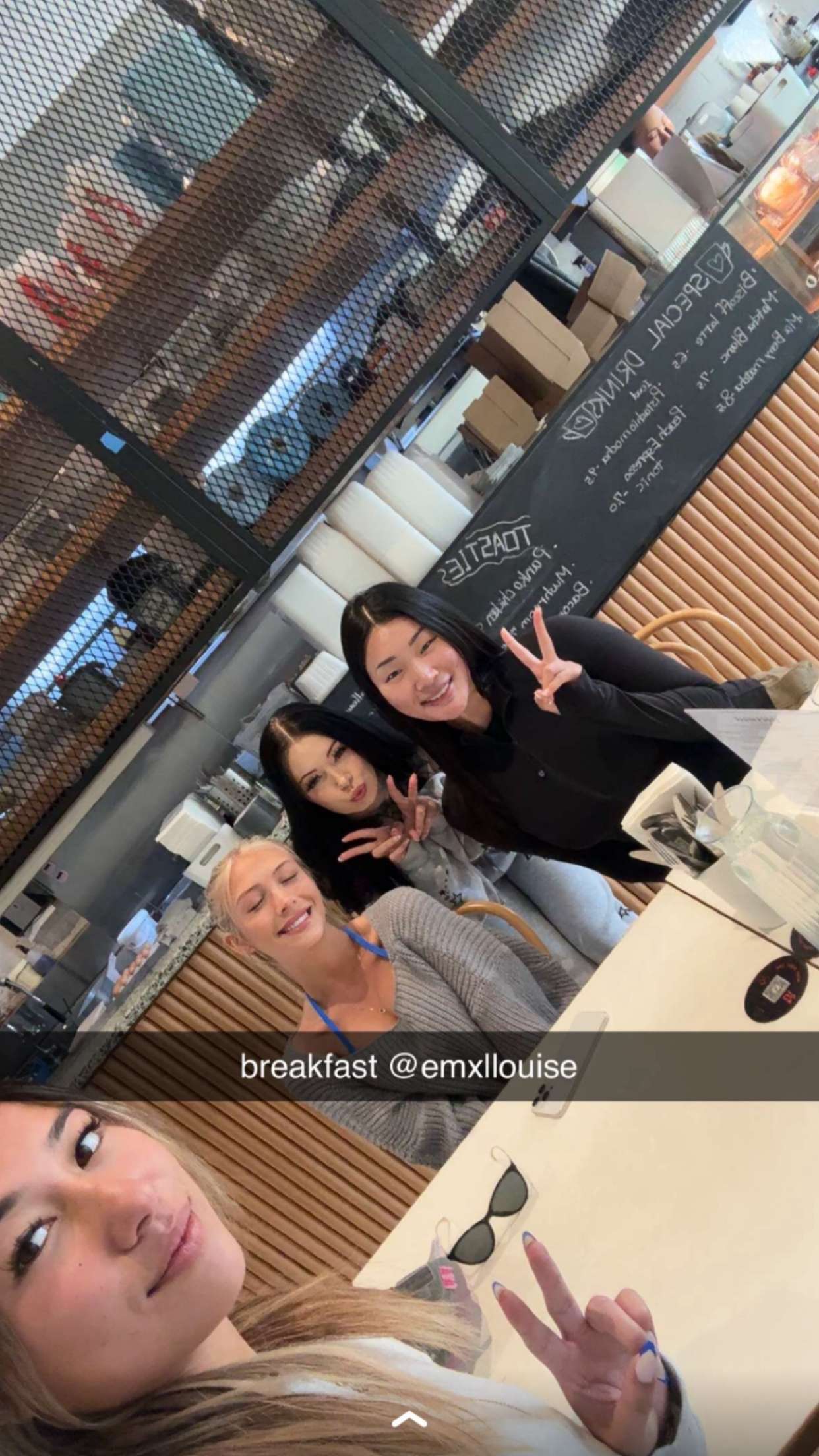 emxllouise snapchat image archive image