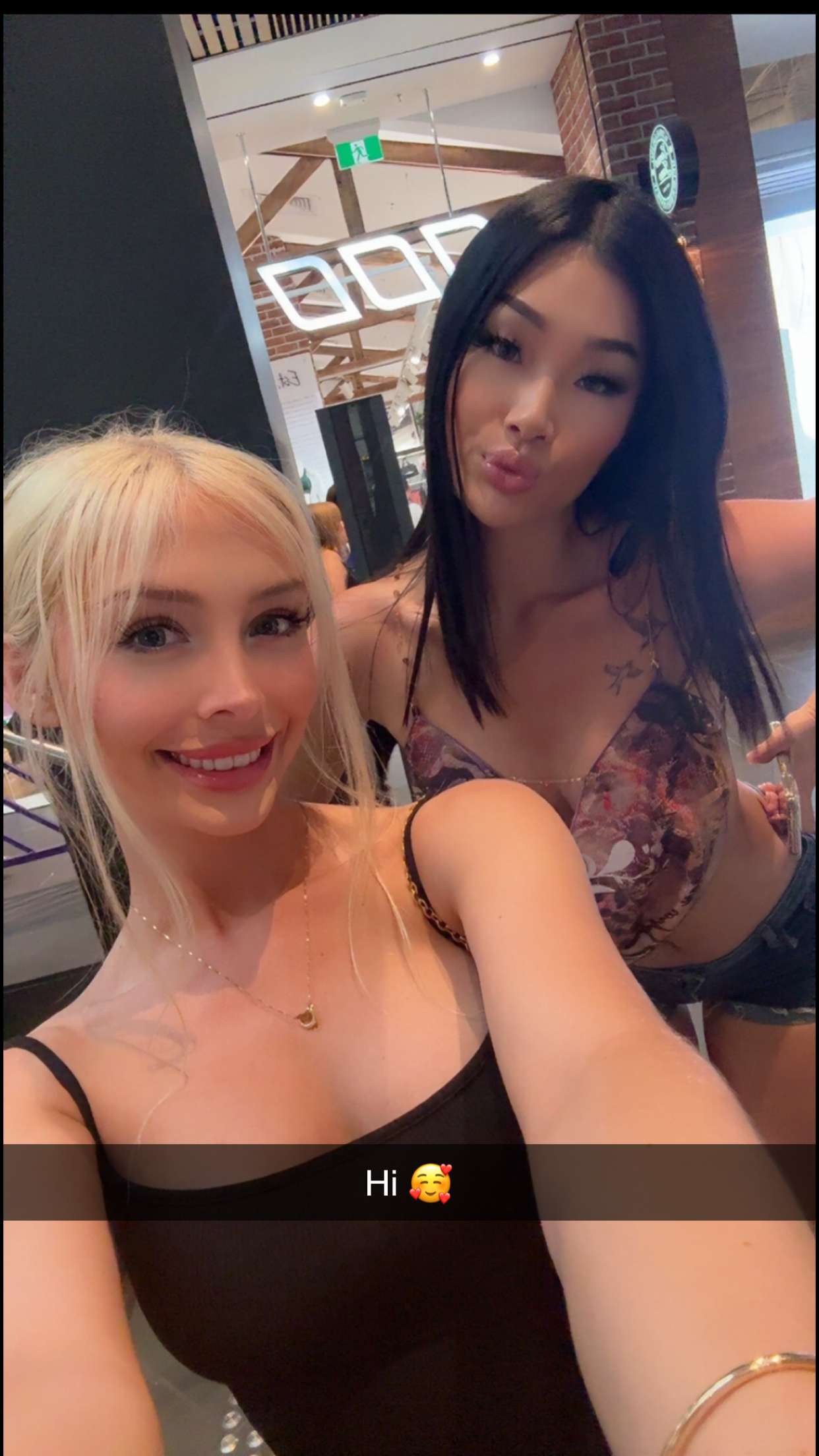 emxllouise snapchat image archive image