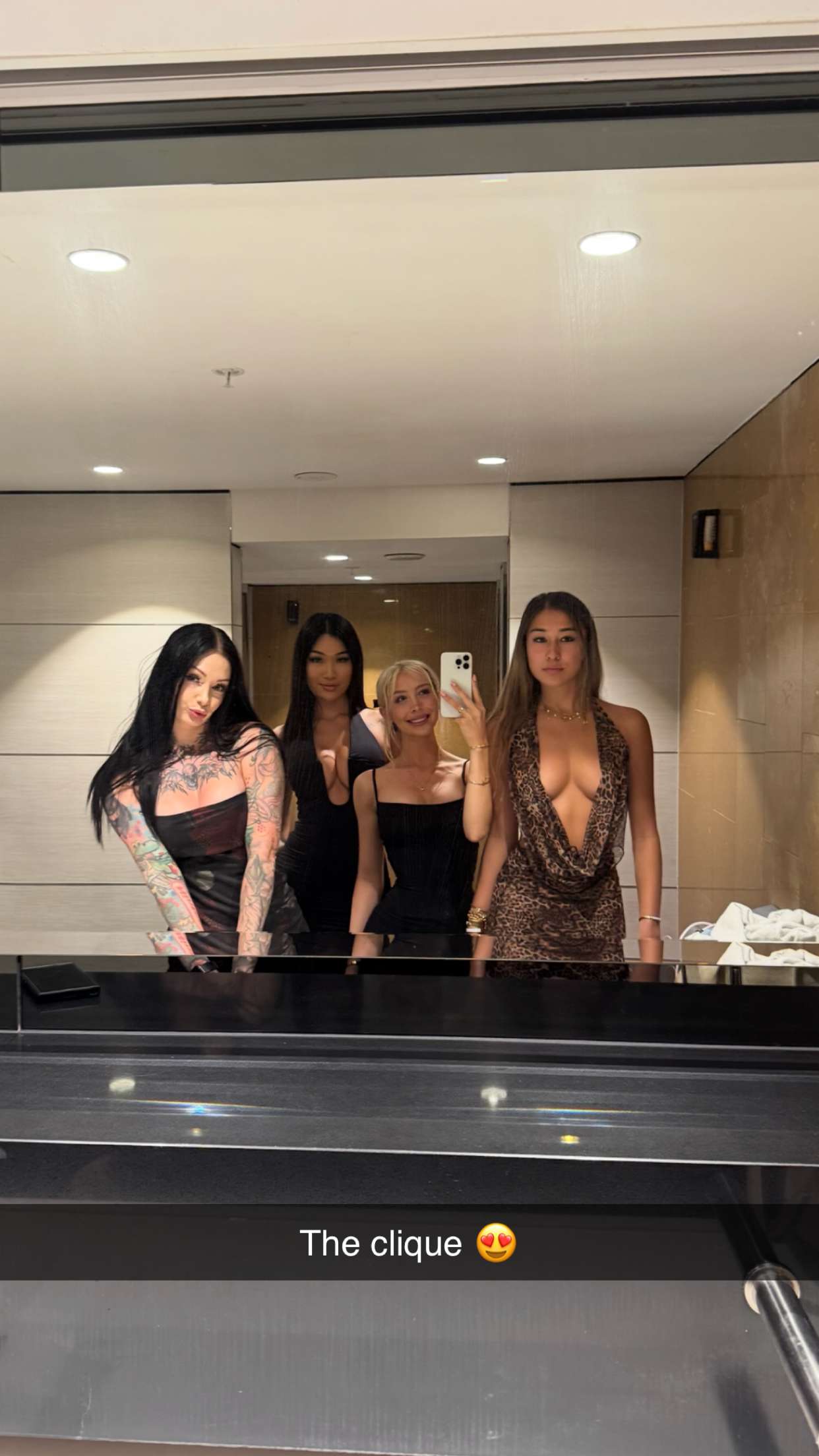 emxllouise snapchat image archive image