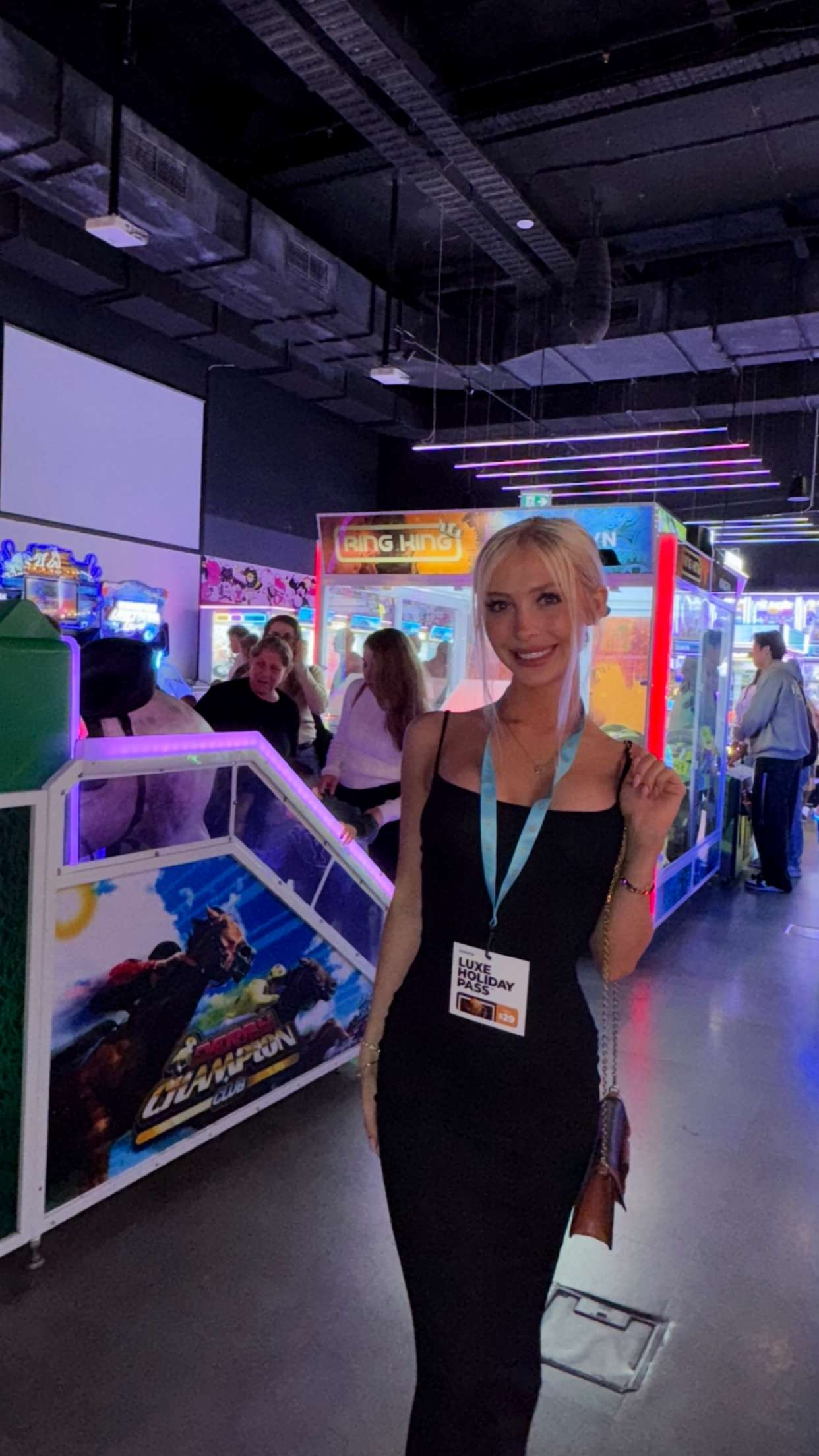 emxllouise snapchat image archive image