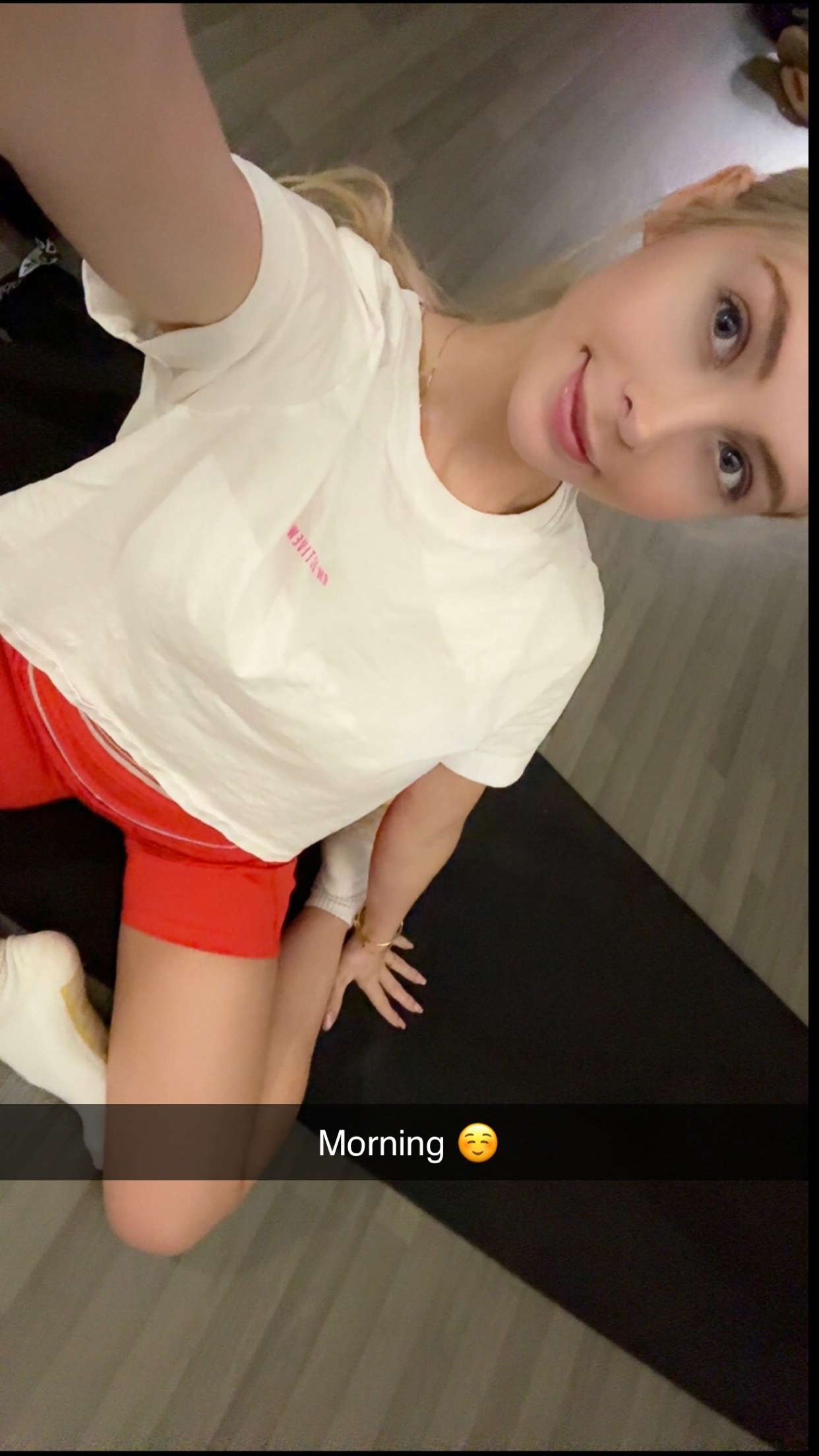 emxllouise snapchat image archive image