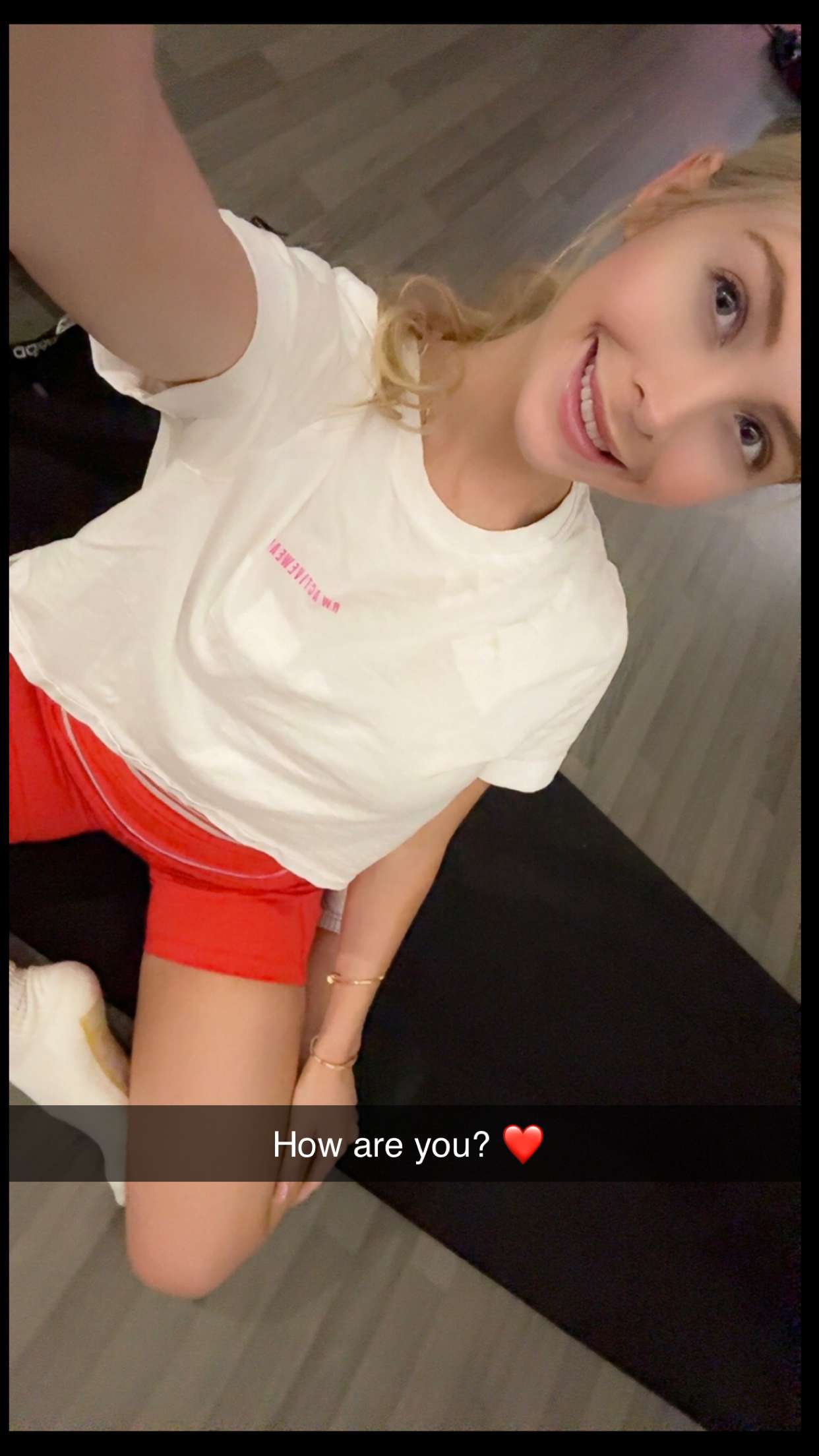 emxllouise snapchat image archive image