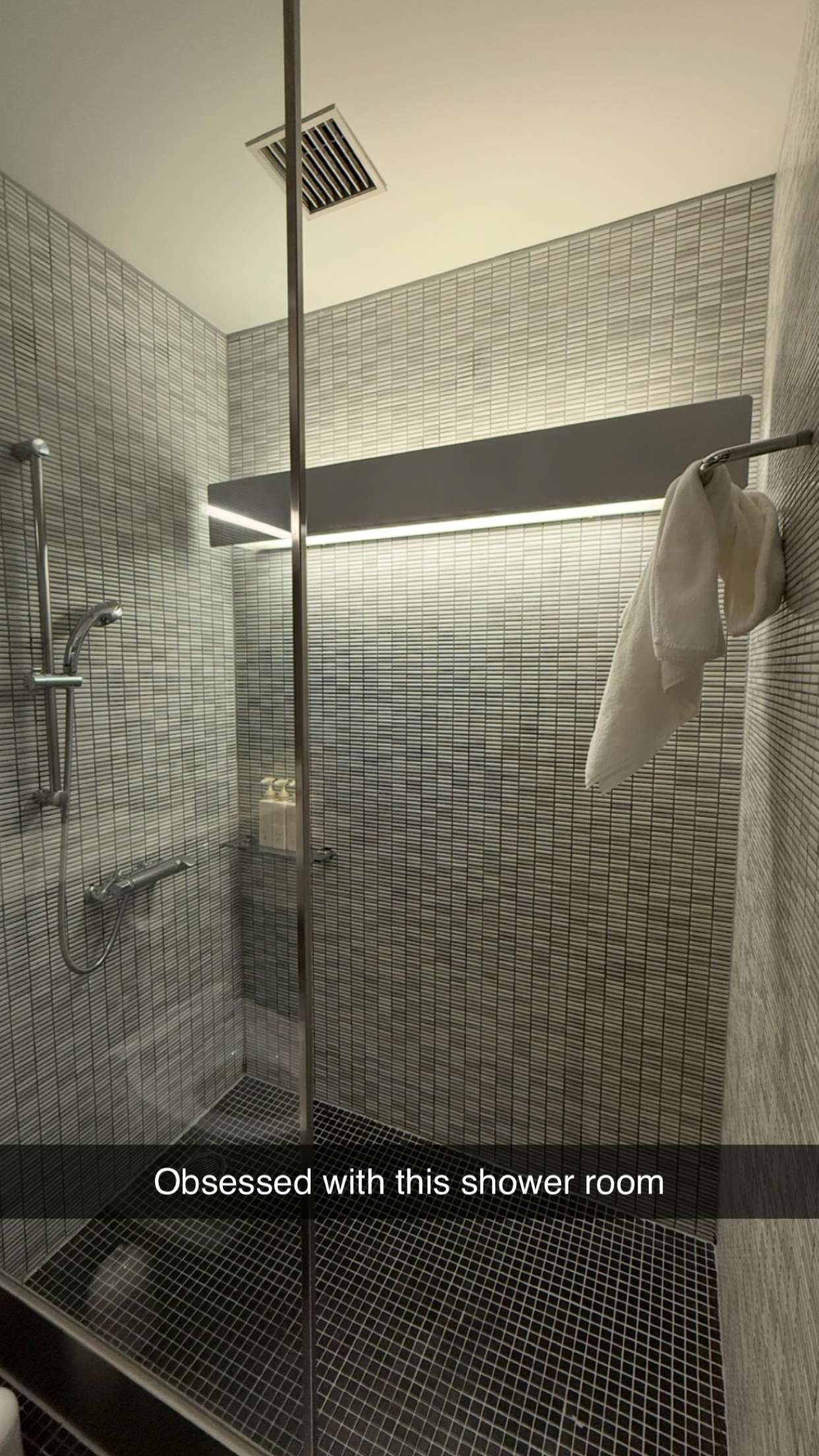 emxllouise snapchat image archive image