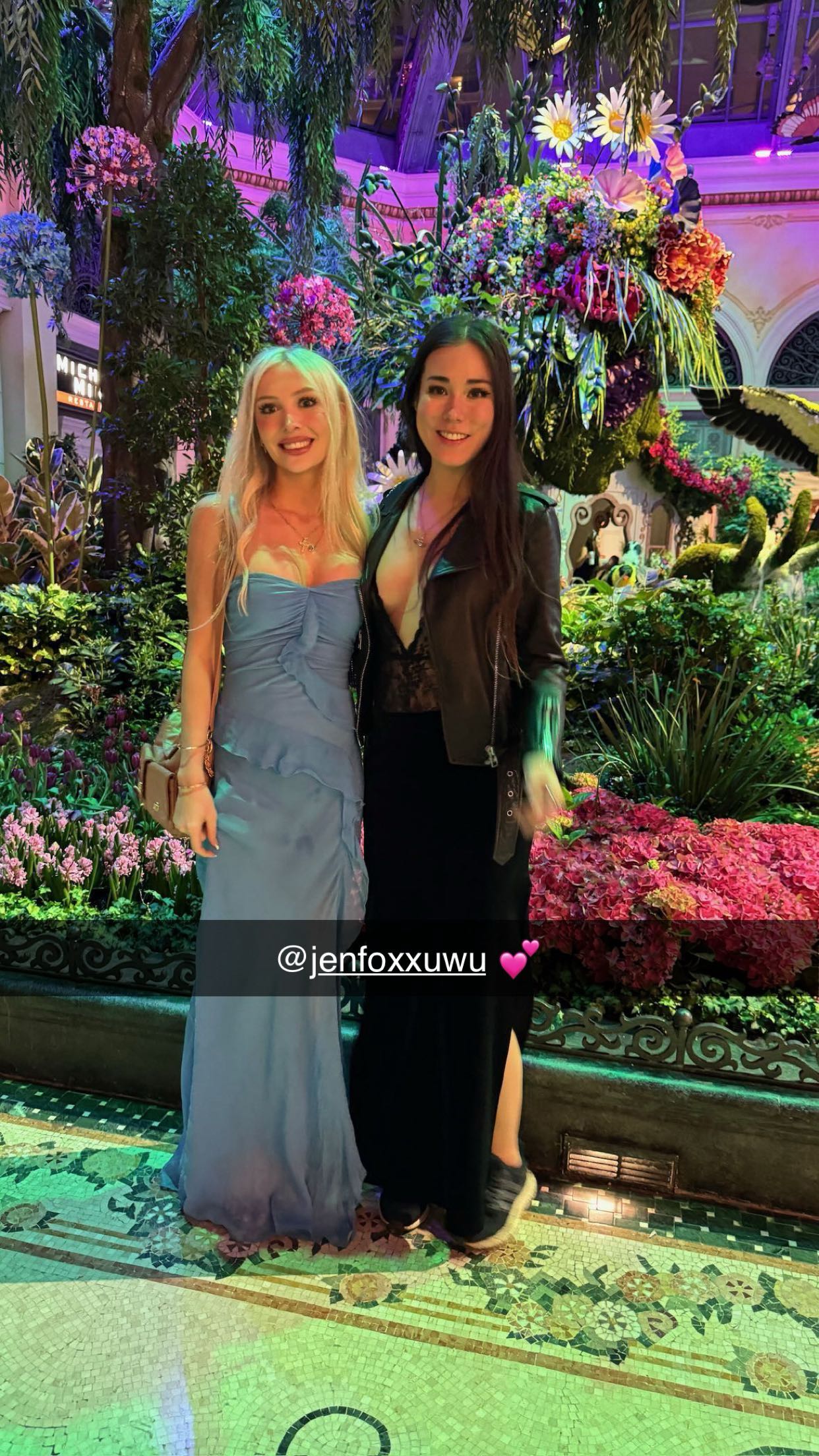 emxllouise snapchat image archive image