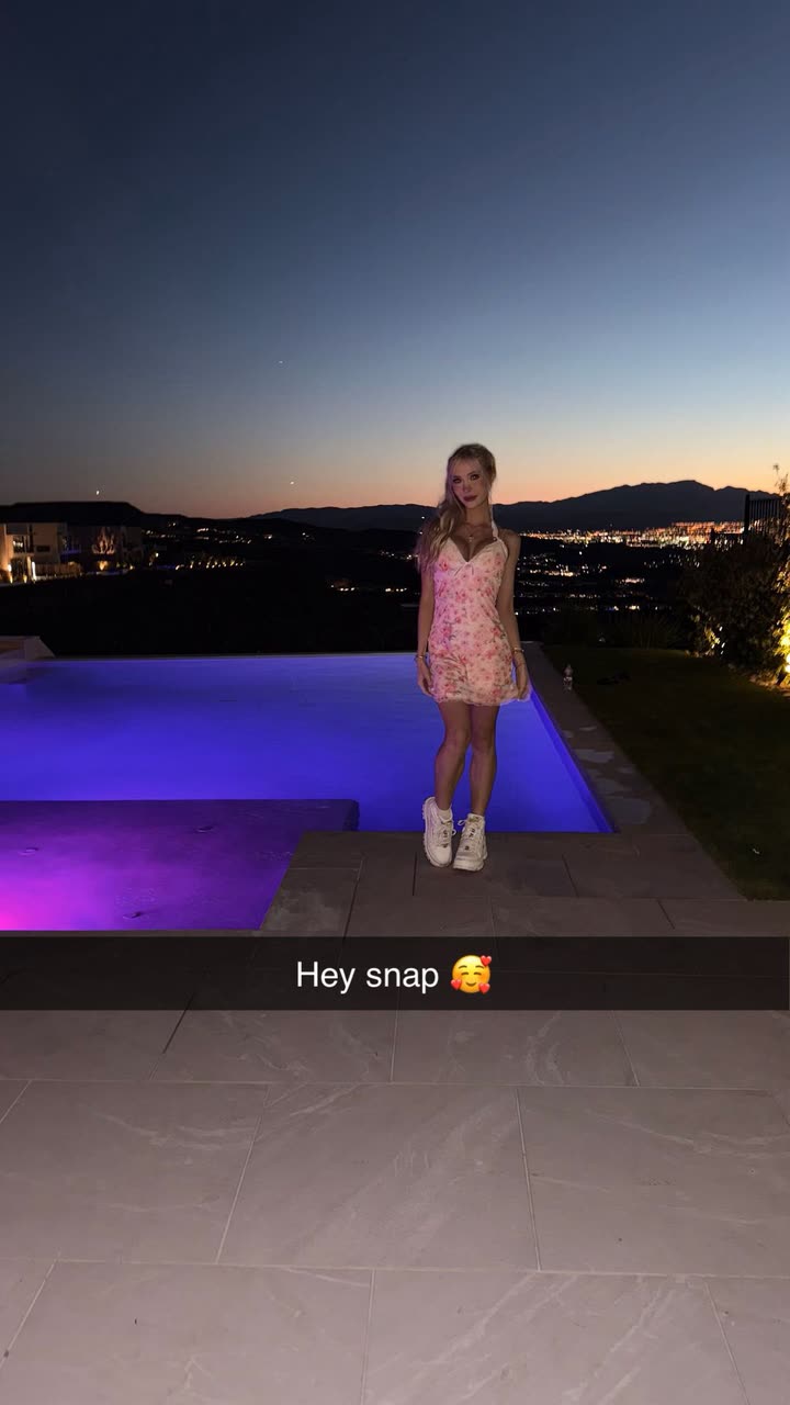 emxllouise snapchat image archive image