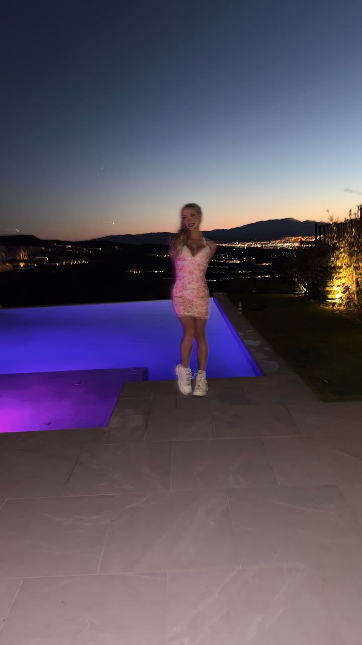 emxllouise snapchat image archive image