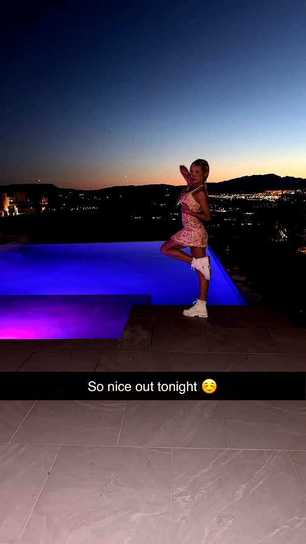 emxllouise image ~ Altpins