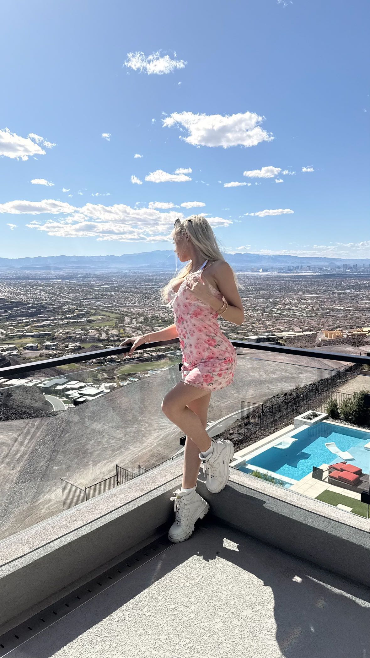 emxllouise snapchat image archive image