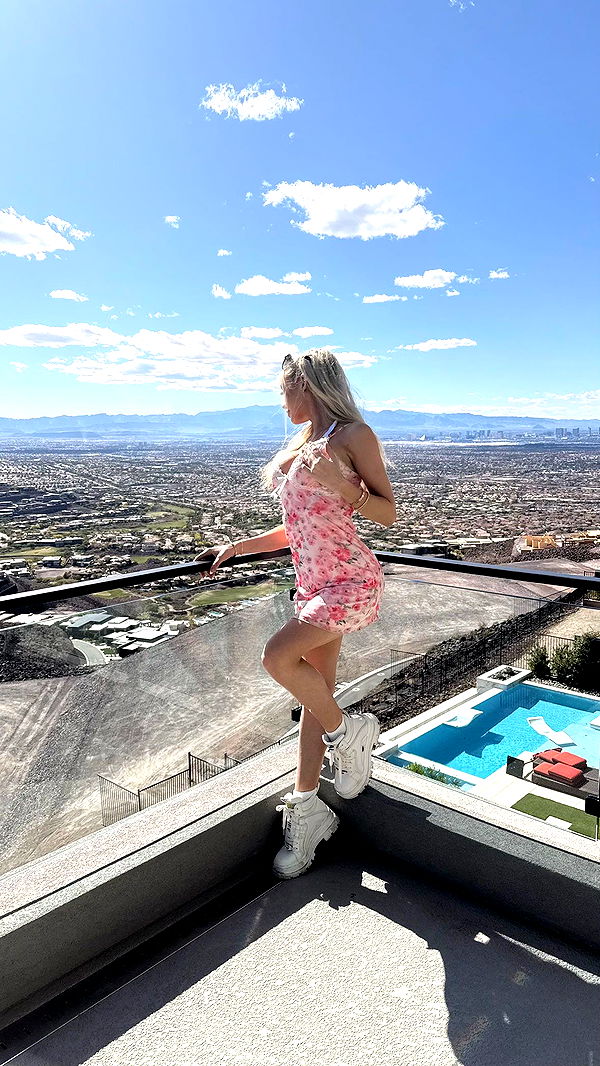 emxllouise image ~ Altpins