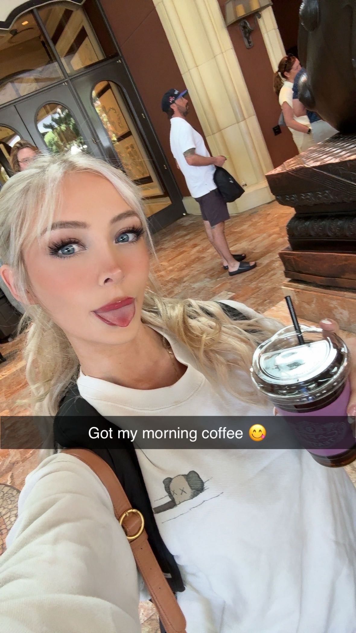 emxllouise snapchat image archive image