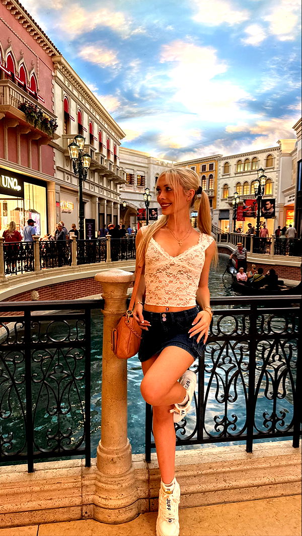 emxllouise image ~ Altpins