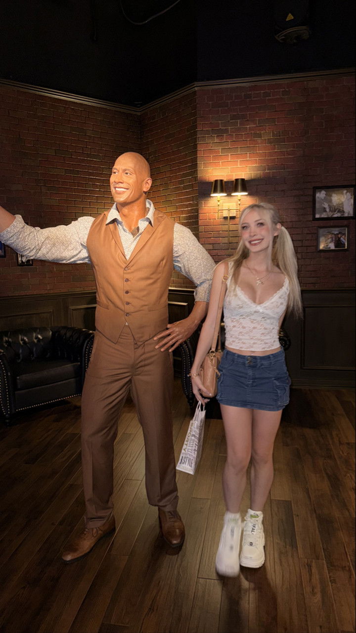 emxllouise snapchat image archive image