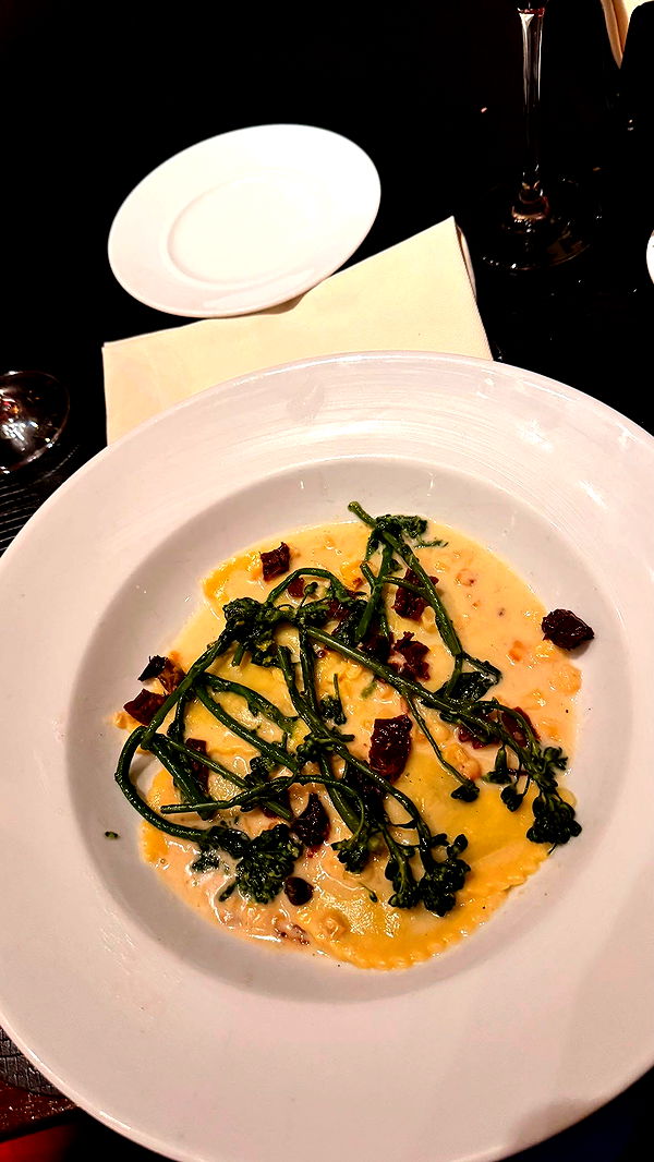 emxllouise image ~ Altpins