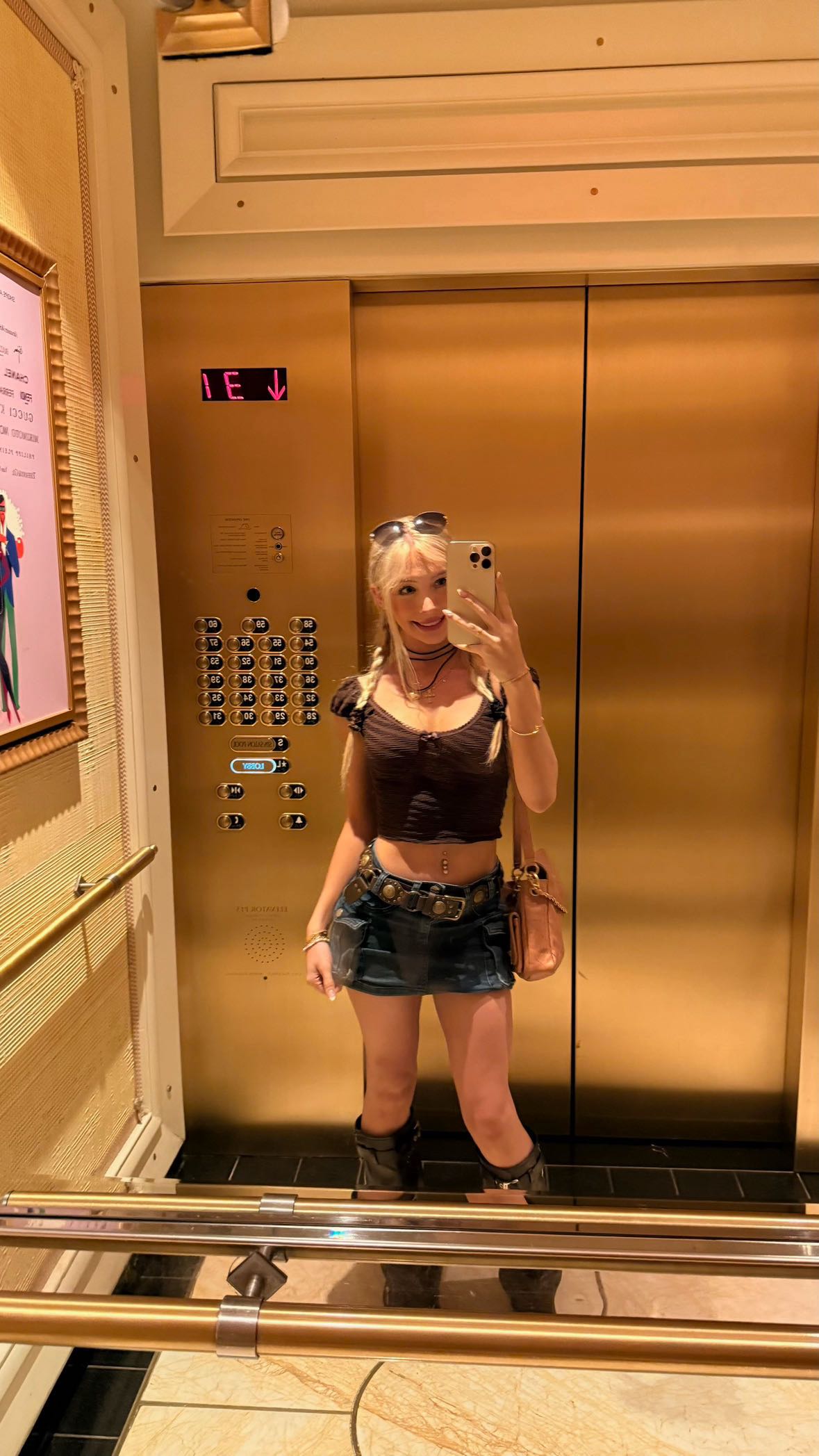 emxllouise snapchat image archive image