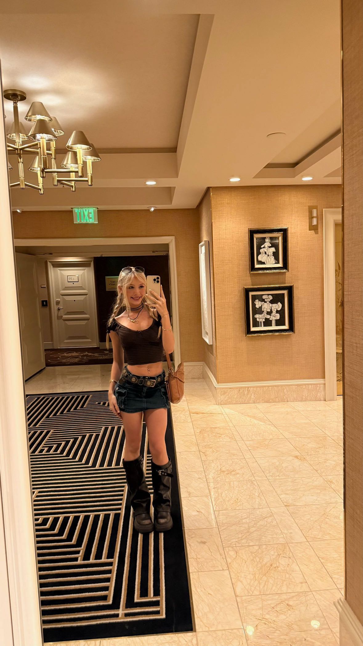 emxllouise snapchat image archive image