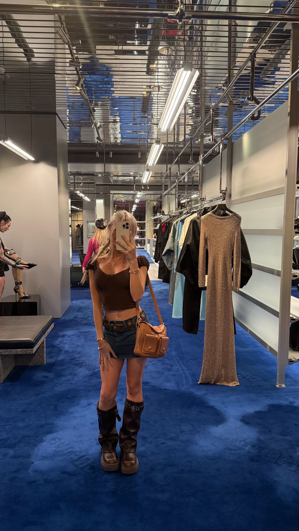 emxllouise snapchat image archive image