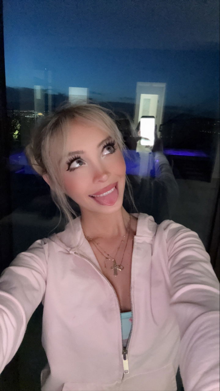 emxllouise snapchat image archive image