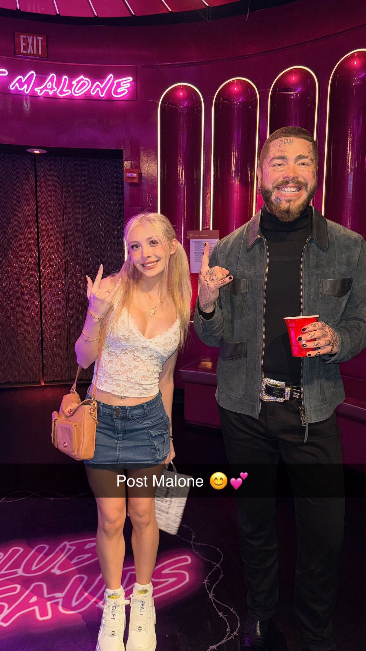 emxllouise snapchat image archive image