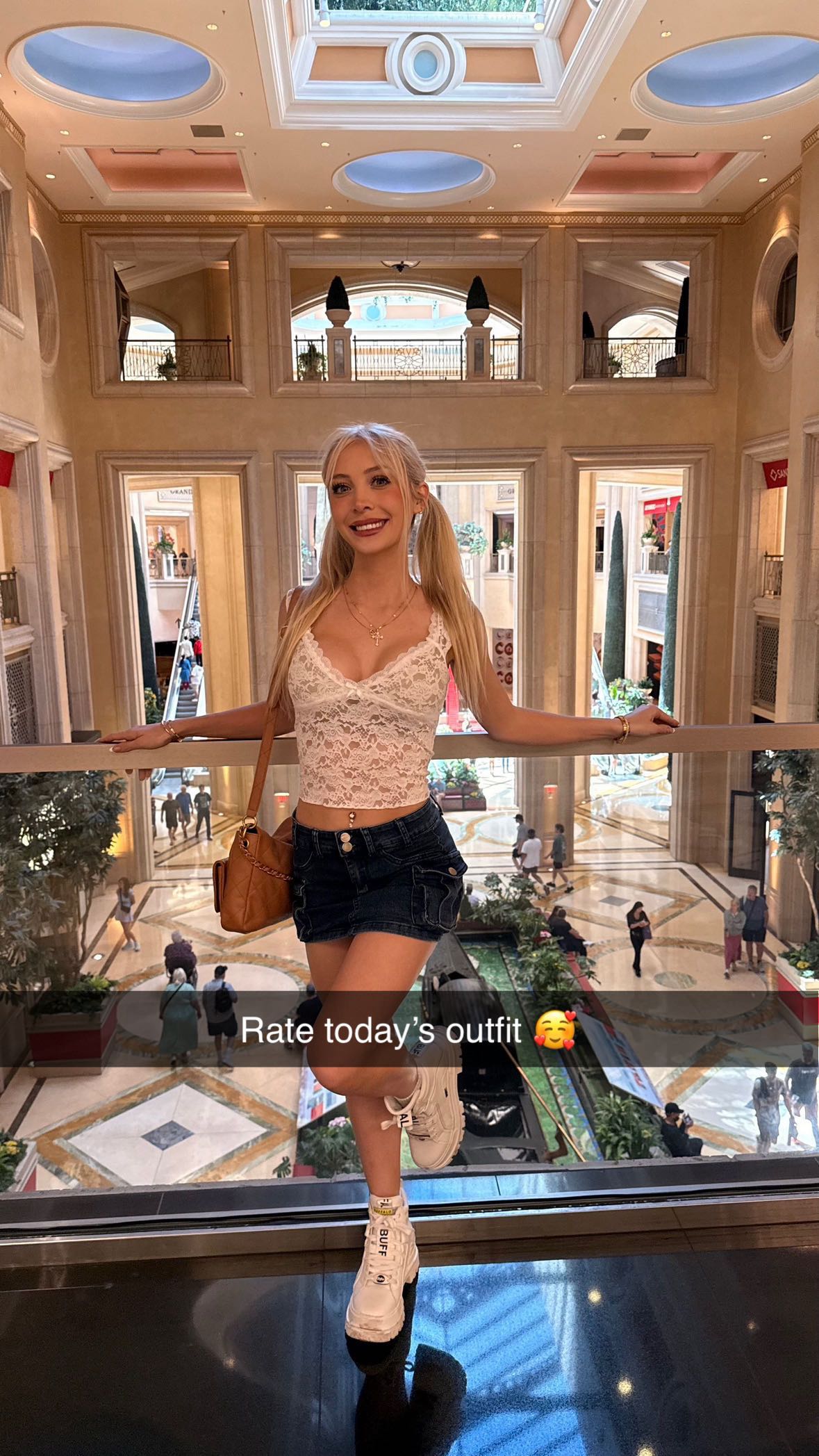 emxllouise snapchat image archive image