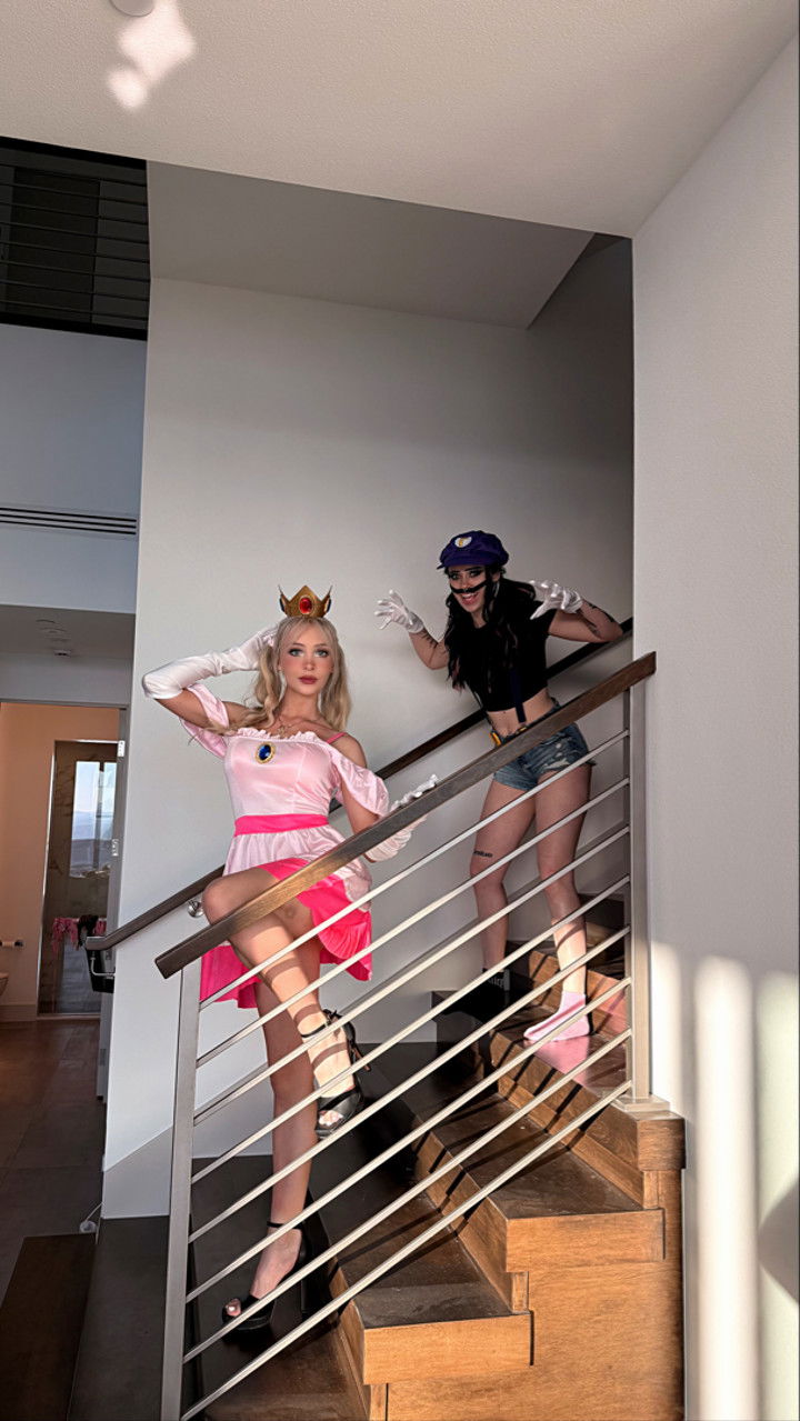 emxllouise snapchat image archive image