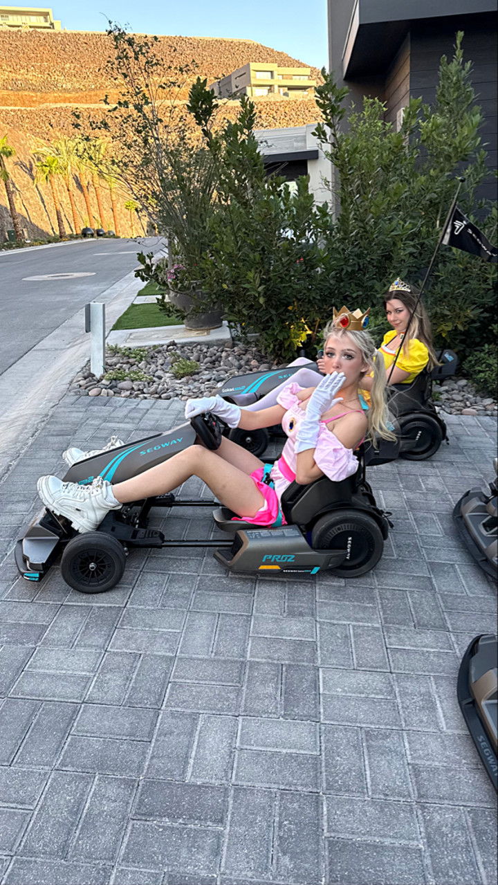 emxllouise snapchat image archive image