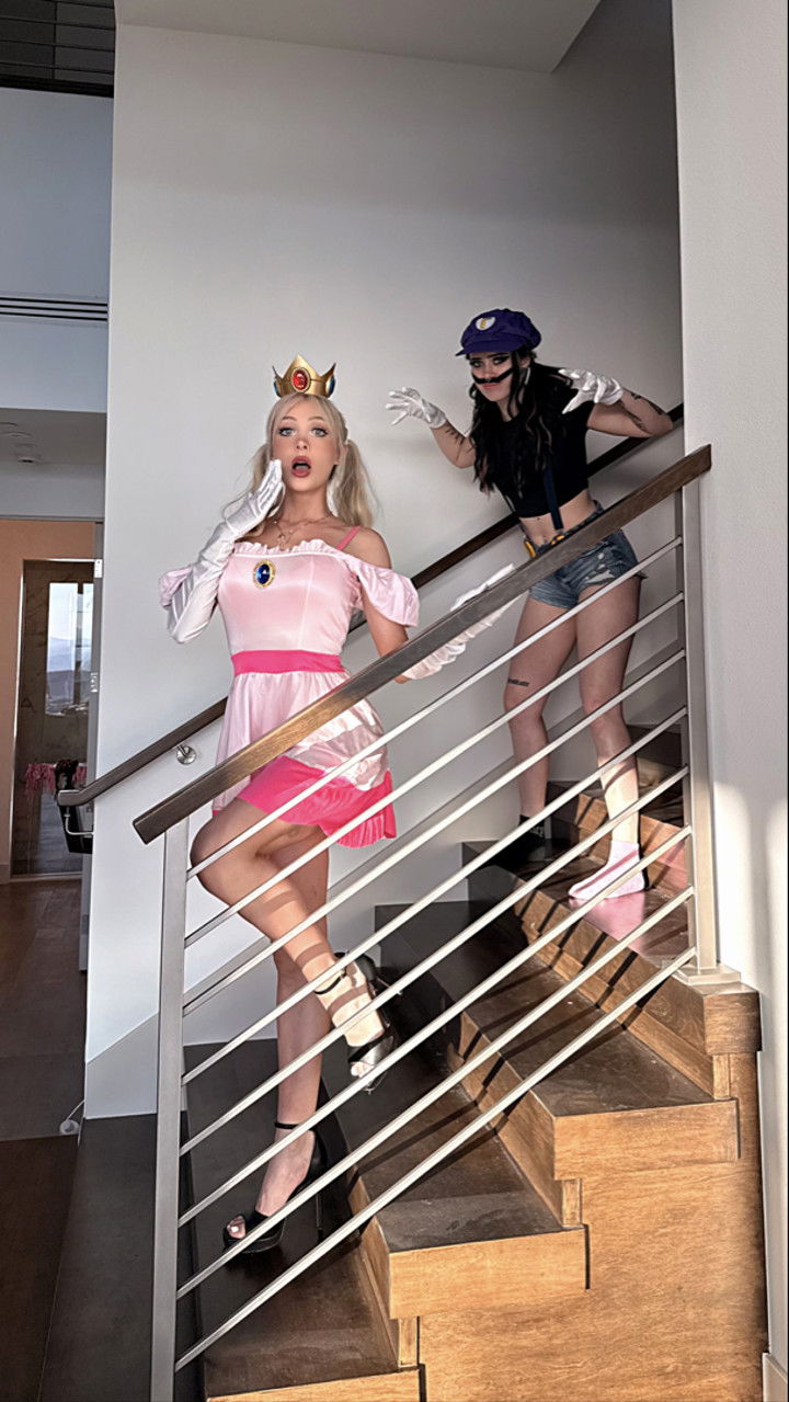 emxllouise snapchat image archive image