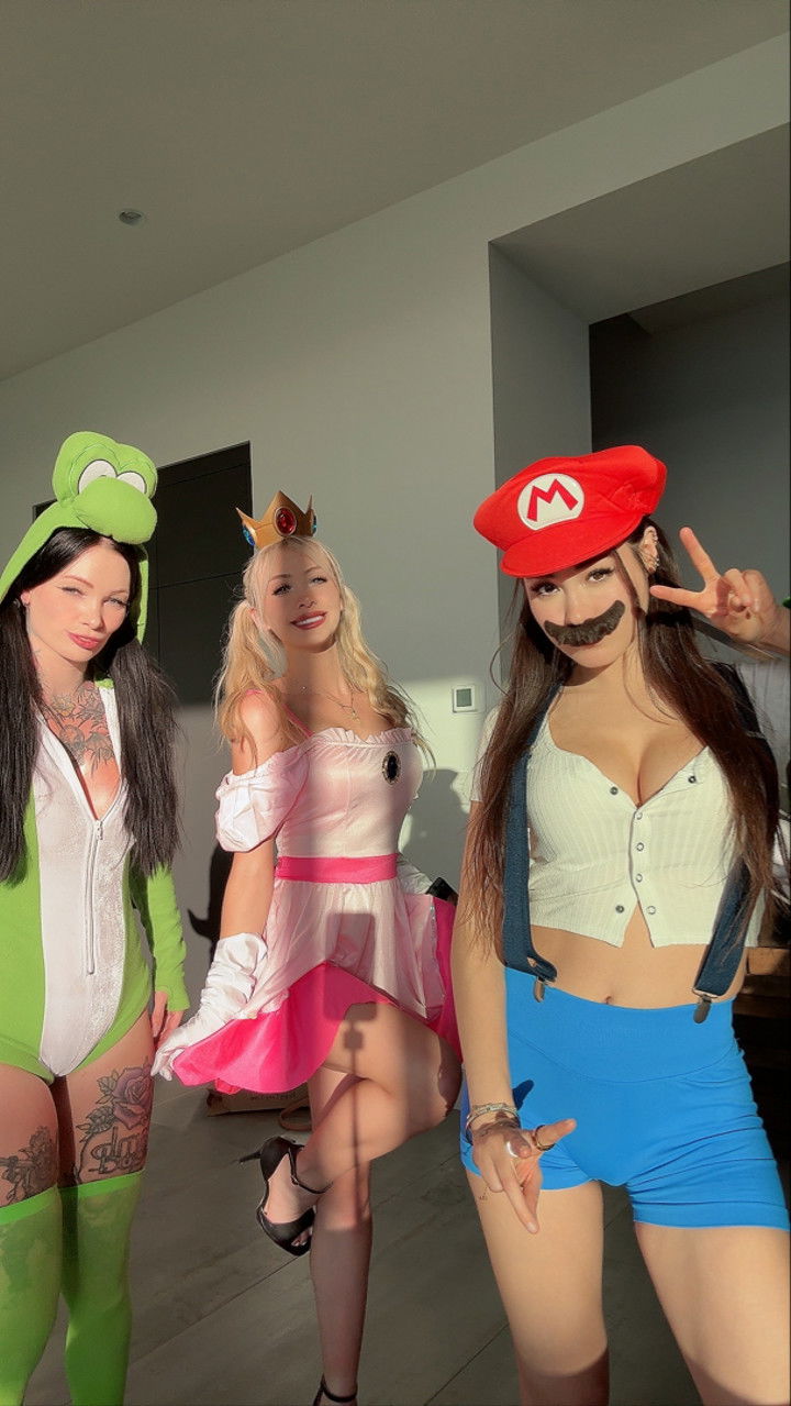 emxllouise snapchat image archive image