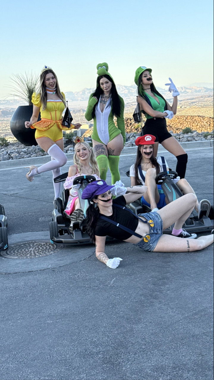 emxllouise snapchat image archive image